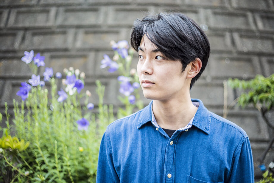 折坂悠太